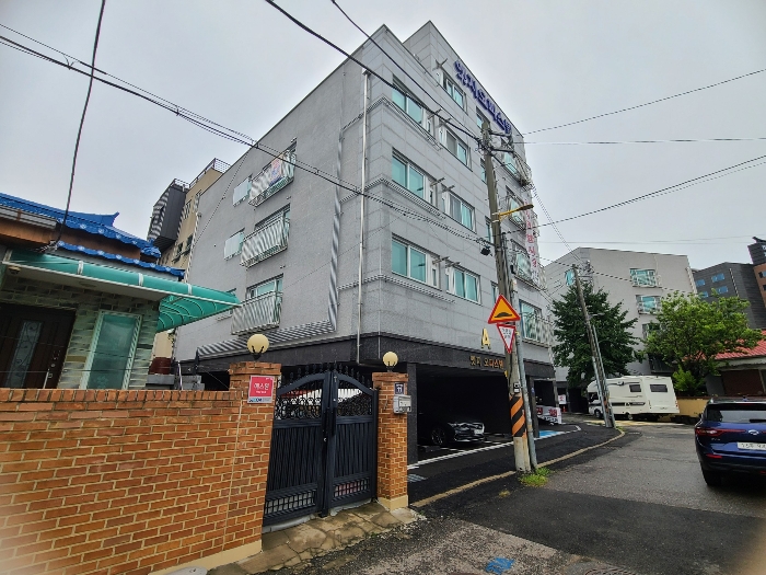 물건 사진 8