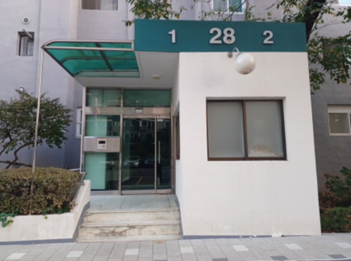 인천광역시 미추홀구 학익소로61번길 135, 28동 6층601호 (학익동,신동아아파트) 사진 3