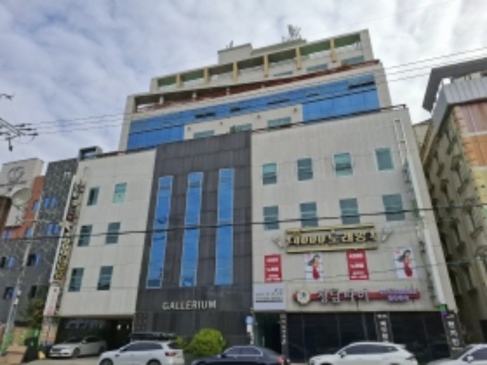 경상남도 사천시 사천읍 역사동길 72 7층711호 (갤러리움)